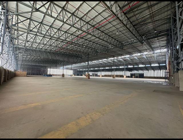 22,510M² WAREHOUSE TO LET IN MOSTYN PARK